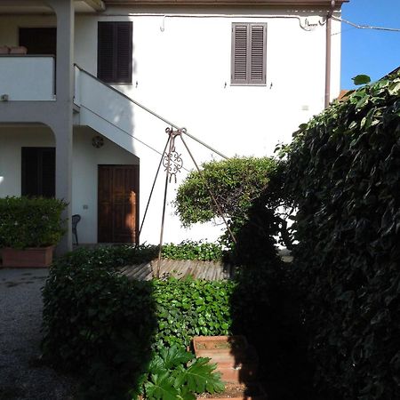 Podere Tre Cipressi Lejlighedshotel Campiglia Marittima Eksteriør billede
