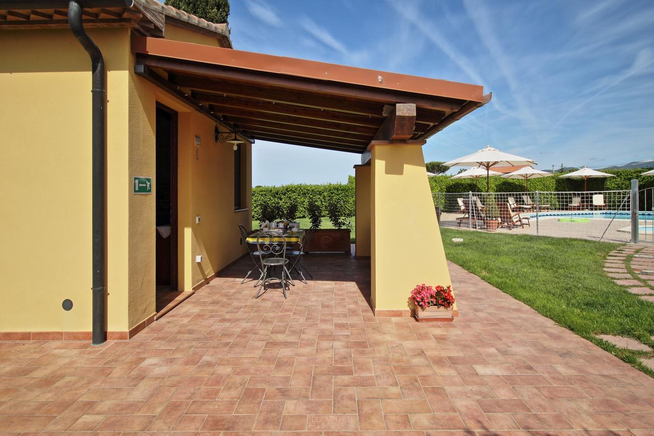 Podere Tre Cipressi Lejlighedshotel Campiglia Marittima Eksteriør billede