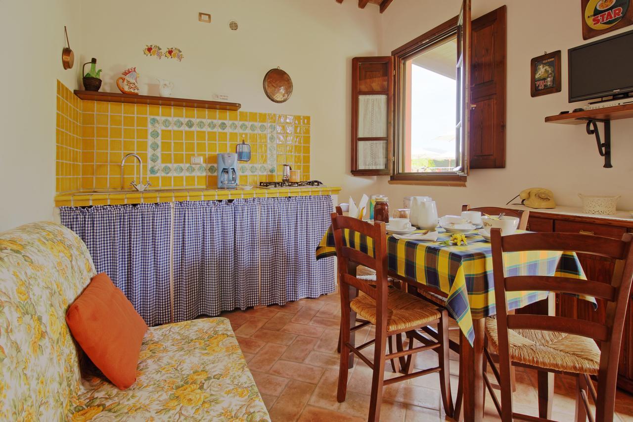 Podere Tre Cipressi Lejlighedshotel Campiglia Marittima Eksteriør billede